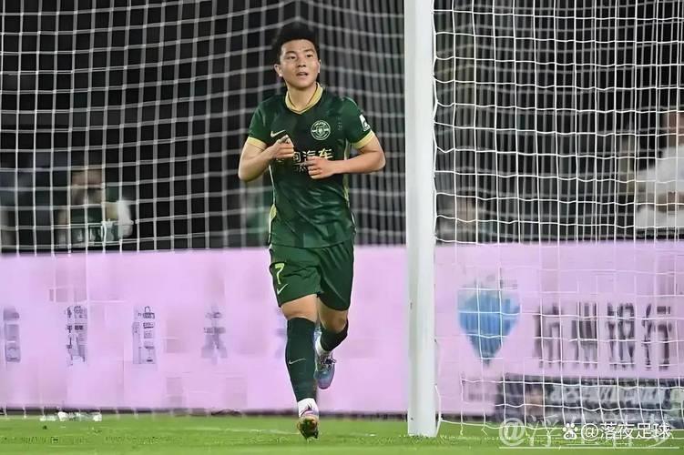 奥乌苏边路助攻 陶强龙推射破门追回一球 奥乌苏边路助攻 陶强龙推射破门追回一球